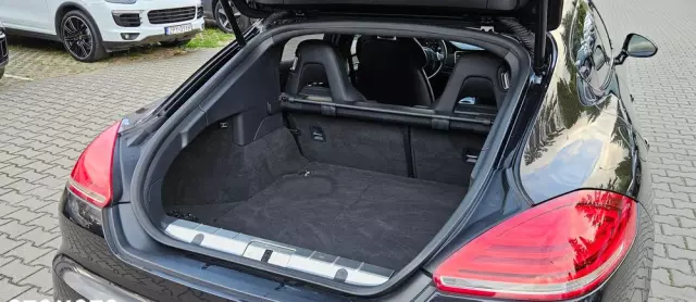 PORSCHE Panamera Turbo PDK