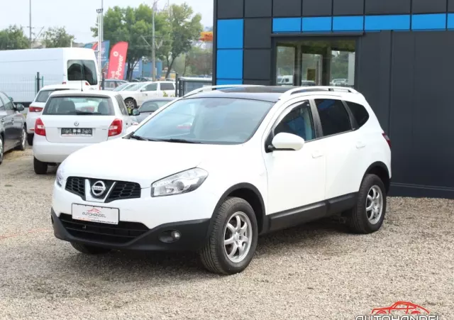 NISSAN Qashqai+2 