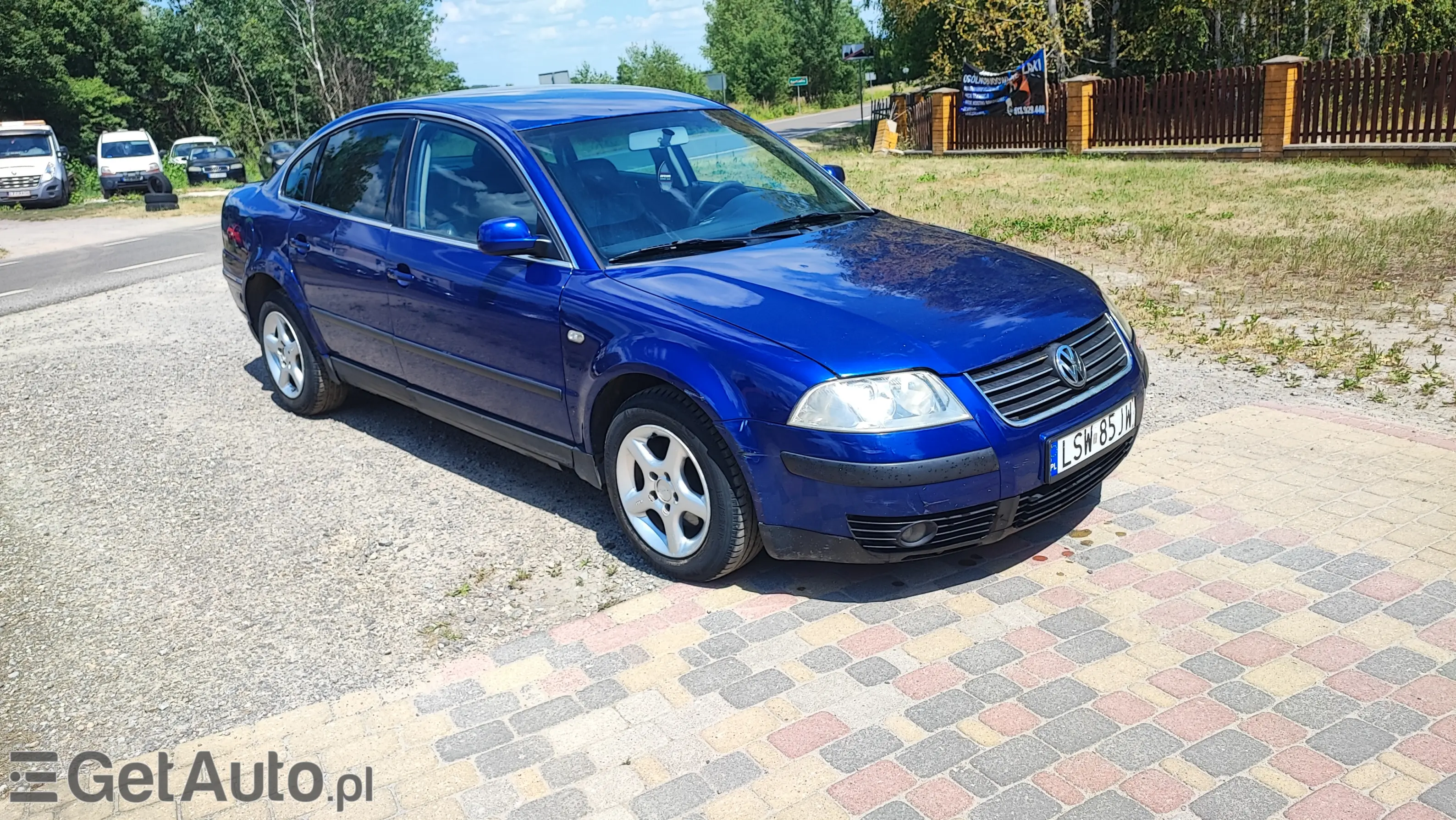 VOLKSWAGEN Passat 