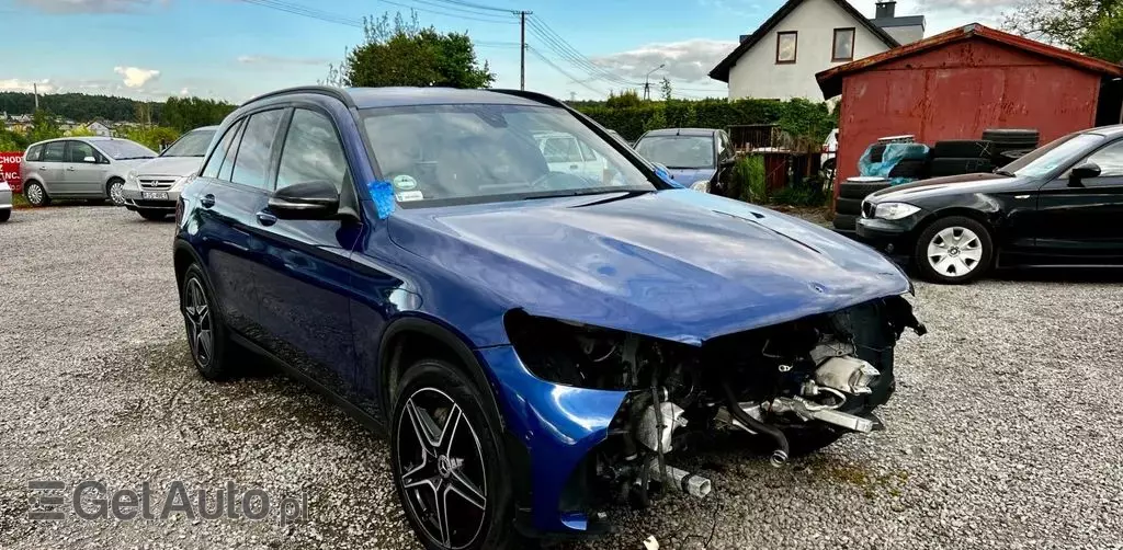 MERCEDES-BENZ GLC 