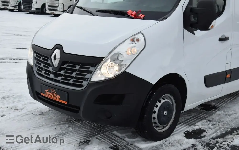 RENAULT MASTER / 2.3 - 150 KM / DOSTAWCZE / 3 OSOBY / DOSTAWCZE / BLASZAK / DUŻY WYŚWIETLACZ / KLIMA / TEMPOMAT / KAMERA COFANIA / HAK / SPROWADZONY 