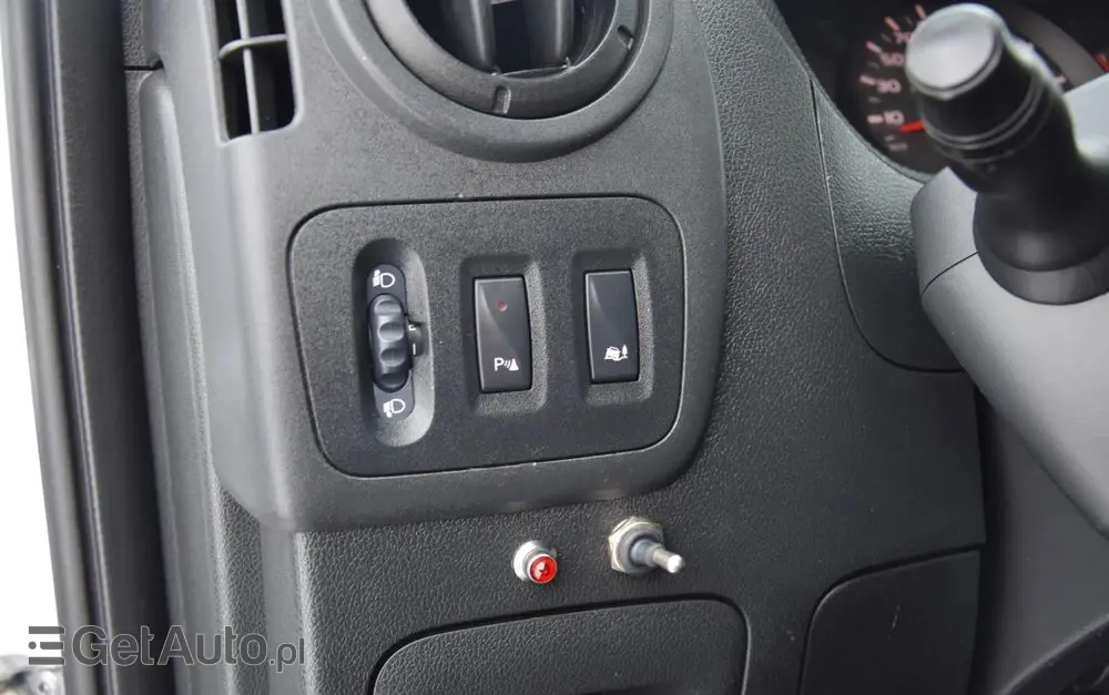 RENAULT MASTER / 2.3 - 150 KM / DOSTAWCZE / 3 OSOBY / DOSTAWCZE / BLASZAK / DUŻY WYŚWIETLACZ / KLIMA / TEMPOMAT / KAMERA COFANIA / HAK / SPROWADZONY 