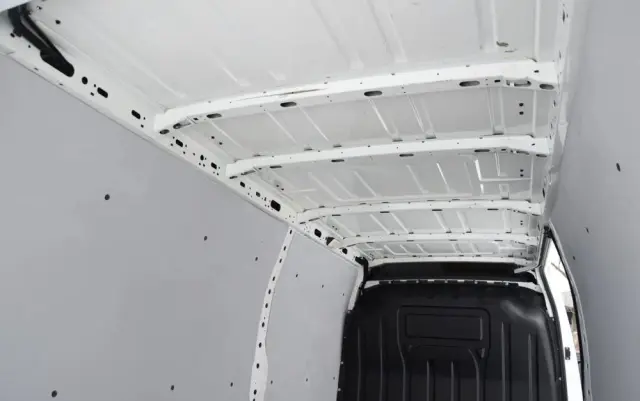 RENAULT MASTER / 2.3 - 150 KM / DOSTAWCZE / 3 OSOBY / DOSTAWCZE / BLASZAK / DUŻY WYŚWIETLACZ / KLIMA / TEMPOMAT / KAMERA COFANIA / HAK / SPROWADZONY 