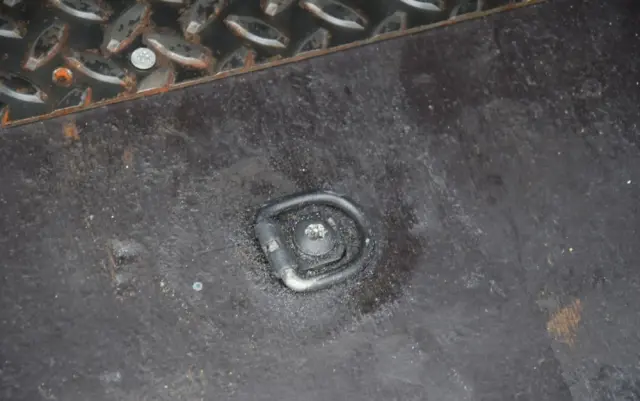 RENAULT MASTER / 2.3 - 150 KM / DOSTAWCZE / 3 OSOBY / DOSTAWCZE / BLASZAK / DUŻY WYŚWIETLACZ / KLIMA / TEMPOMAT / KAMERA COFANIA / HAK / SPROWADZONY 