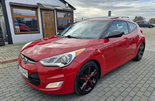 HYUNDAI Veloster 