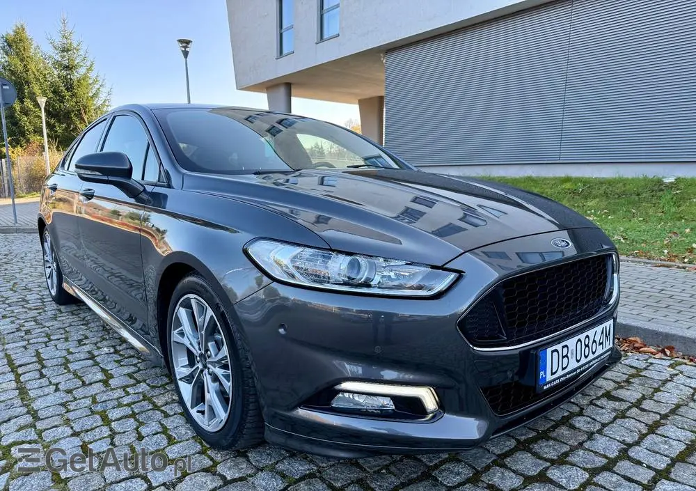 FORD Mondeo 1.5 EcoBoost ST-Line X