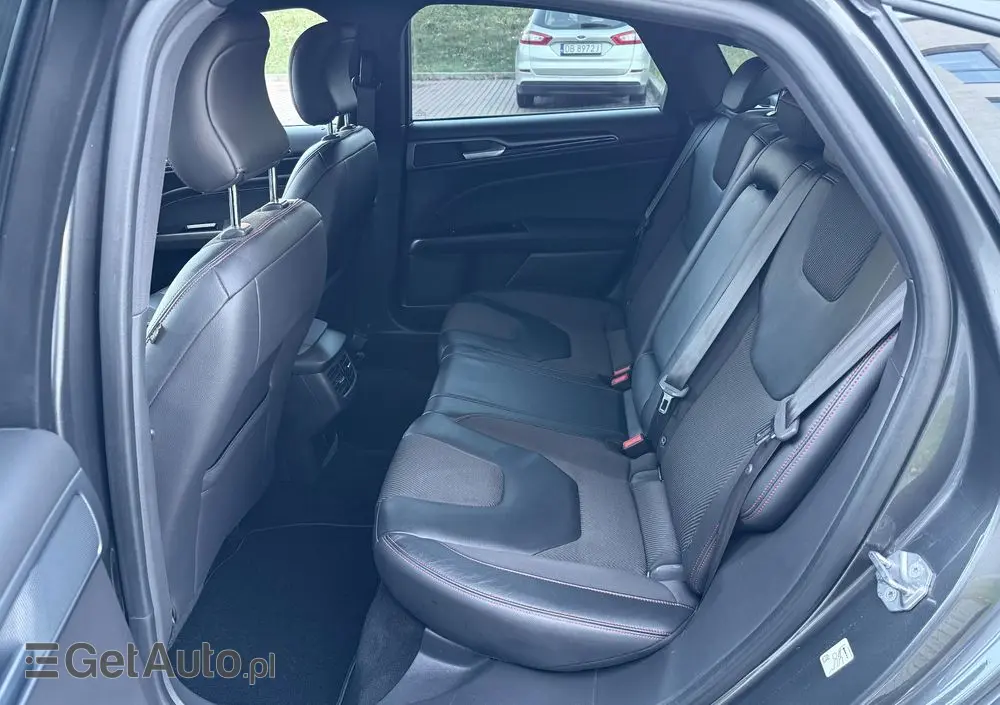 FORD Mondeo 1.5 EcoBoost ST-Line X