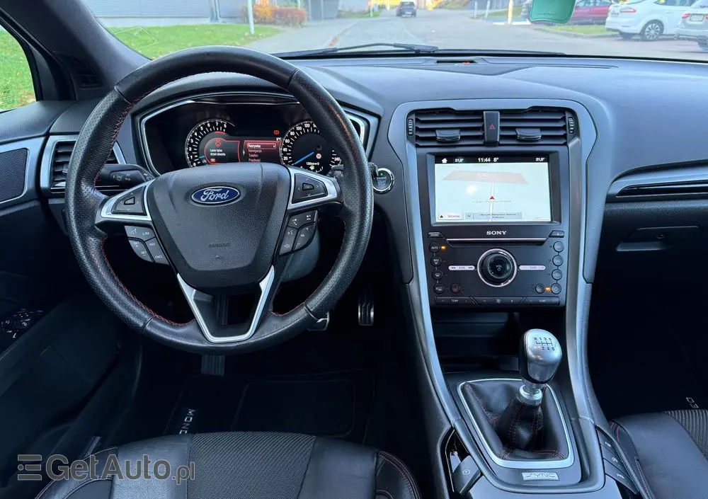 FORD Mondeo 1.5 EcoBoost ST-Line X