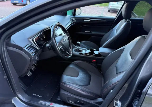 FORD Mondeo 1.5 EcoBoost ST-Line X