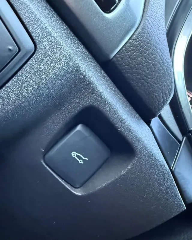 FORD Mondeo 1.5 EcoBoost ST-Line X