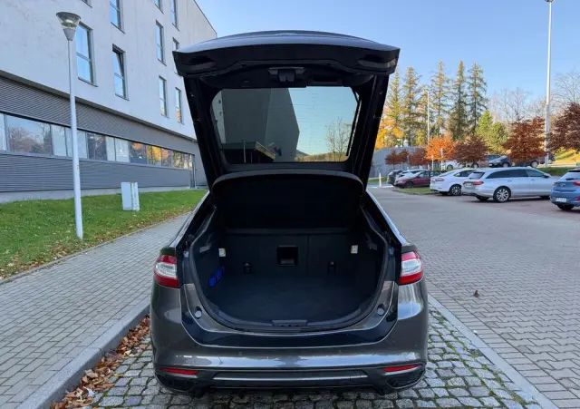 FORD Mondeo 1.5 EcoBoost ST-Line X