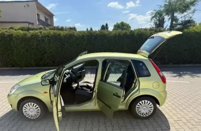 FORD Fiesta 