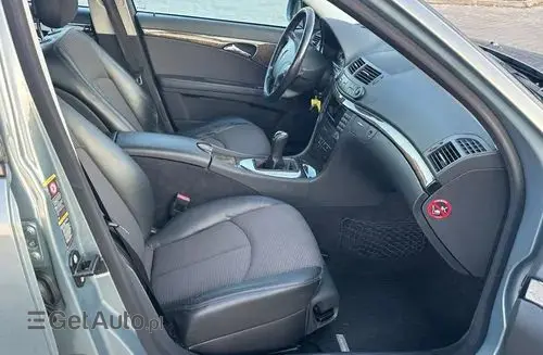 MERCEDES-BENZ Klasa E 