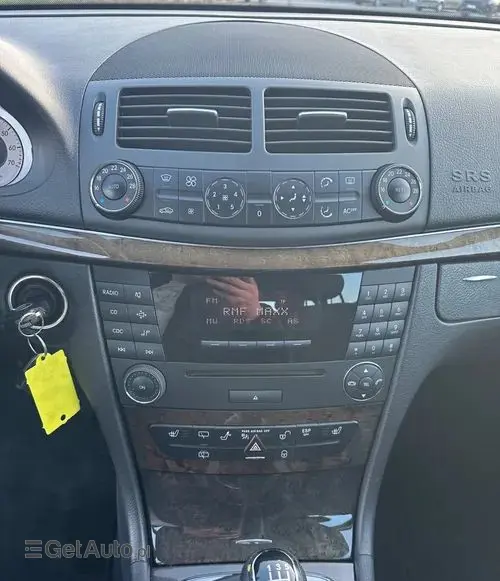 MERCEDES-BENZ Klasa E 