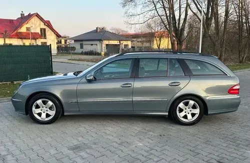 MERCEDES-BENZ Klasa E 