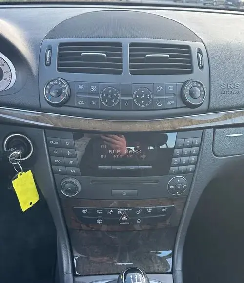 MERCEDES-BENZ Klasa E 