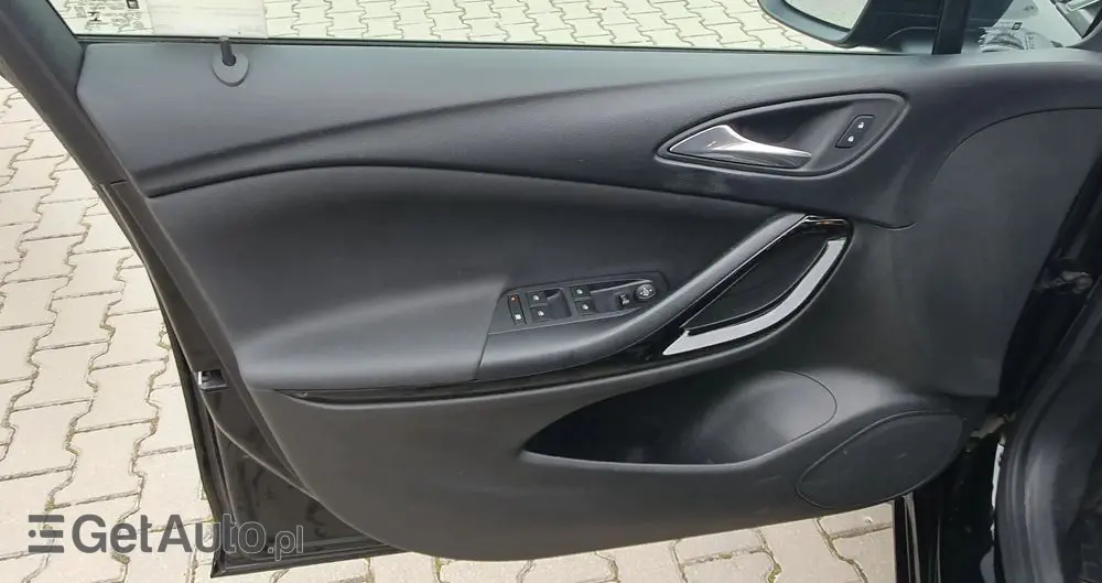 OPEL Astra V 1.2 T Business Elegance S&S