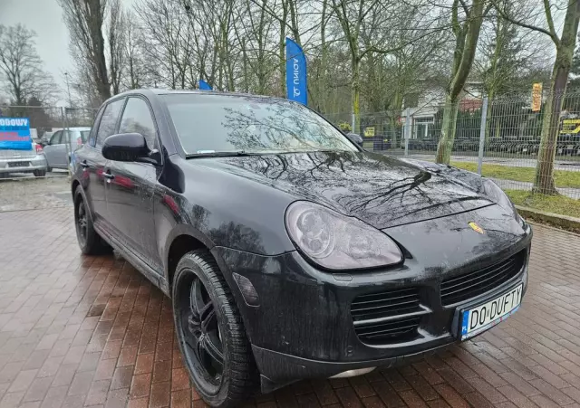 PORSCHE Cayenne 