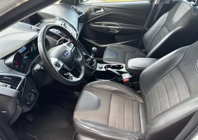 FORD Kuga 2.0 TDCi Titanium