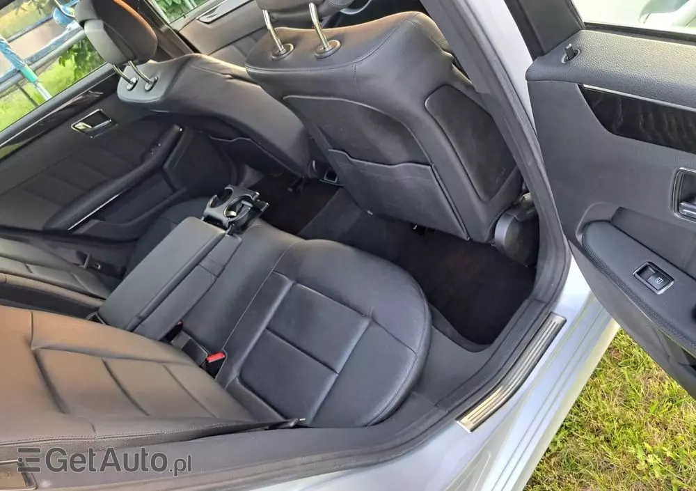MERCEDES-BENZ Klasa E 350 CDI 4-Matic BlueEff Avantgarde