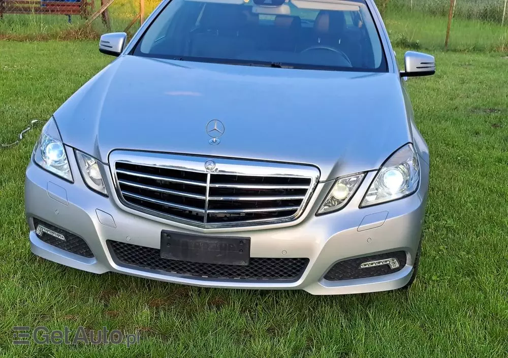 MERCEDES-BENZ Klasa E 350 CDI 4-Matic BlueEff Avantgarde