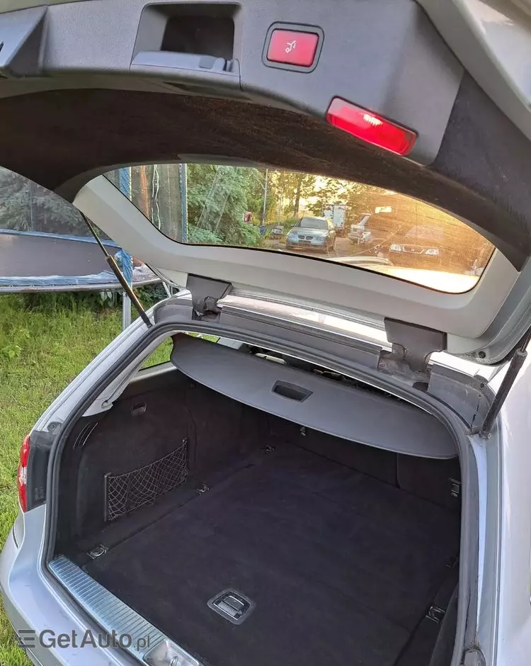 MERCEDES-BENZ Klasa E 350 CDI 4-Matic BlueEff Avantgarde