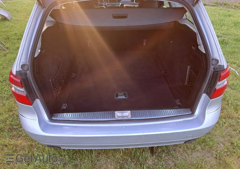 MERCEDES-BENZ Klasa E 350 CDI 4-Matic BlueEff Avantgarde