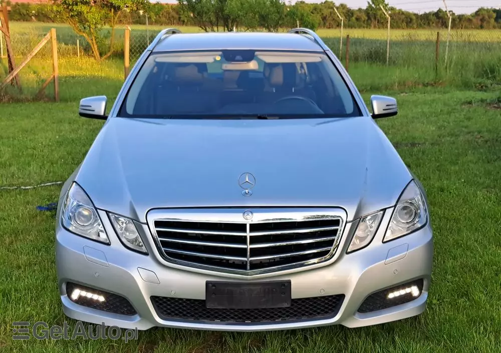MERCEDES-BENZ Klasa E 350 CDI 4-Matic BlueEff Avantgarde
