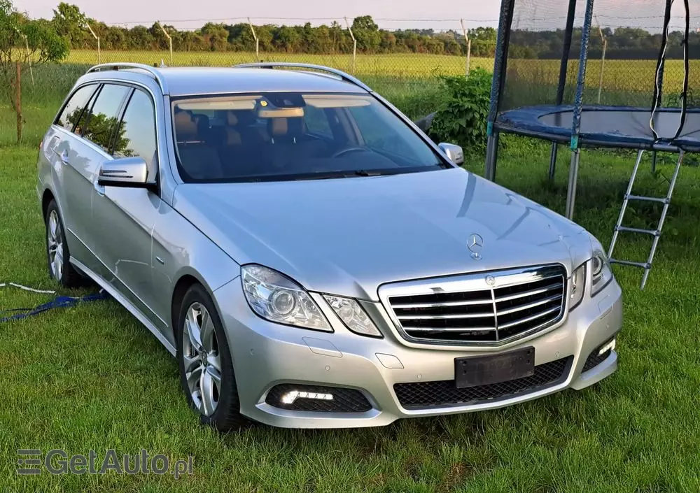 MERCEDES-BENZ Klasa E 350 CDI 4-Matic BlueEff Avantgarde