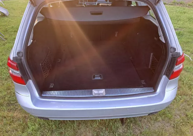 MERCEDES-BENZ Klasa E 350 CDI 4-Matic BlueEff Avantgarde