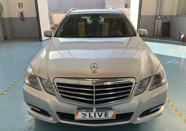 MERCEDES-BENZ Klasa E 350 CDI 4-Matic BlueEff Avantgarde