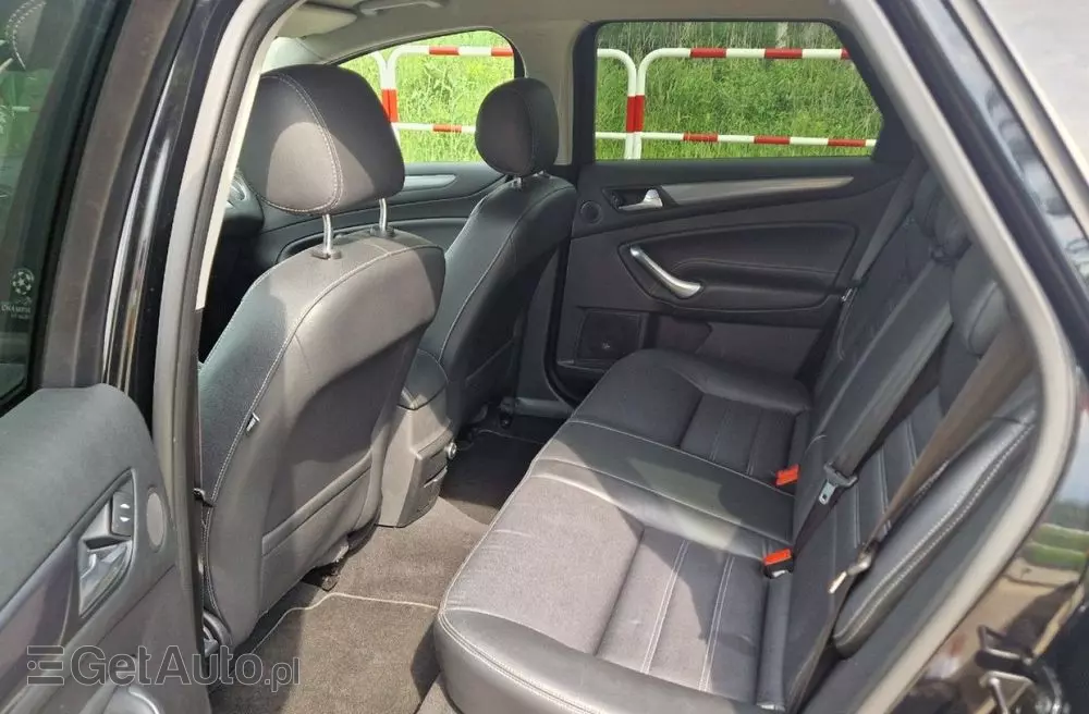 FORD Mondeo 2.0 TDCI Champions Edition