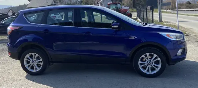 FORD Kuga 2.0 TDCi 4x4 Titanium