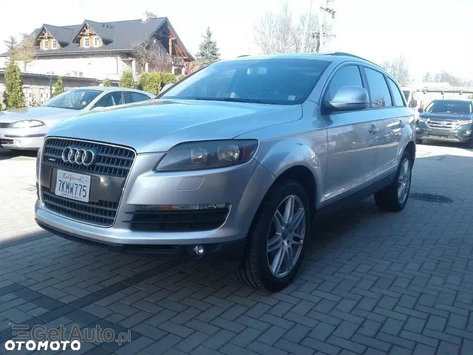AUDI Q7 Q7