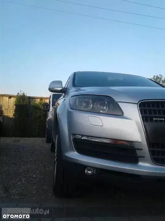 AUDI Q7 Q7