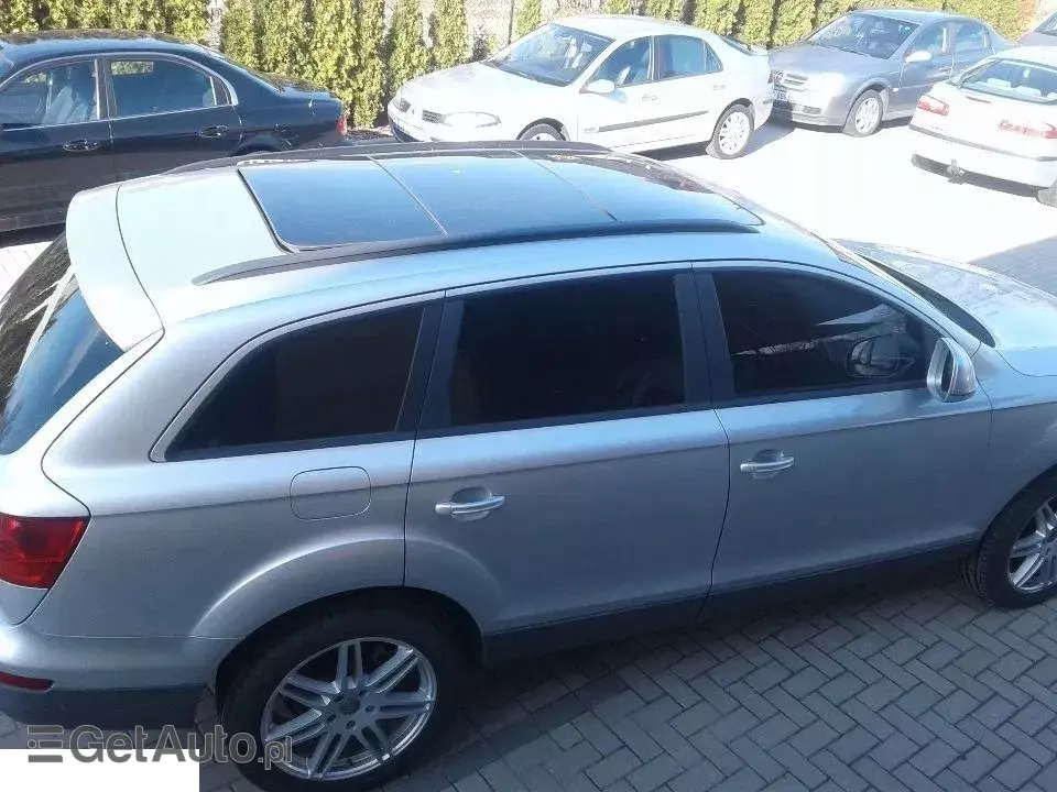 AUDI Q7 Q7