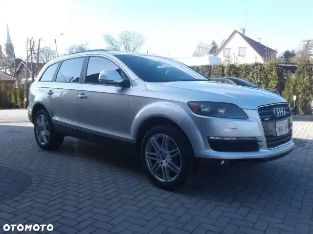 AUDI Q7 Q7