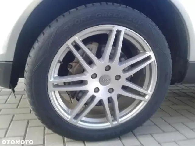 AUDI Q7 Q7