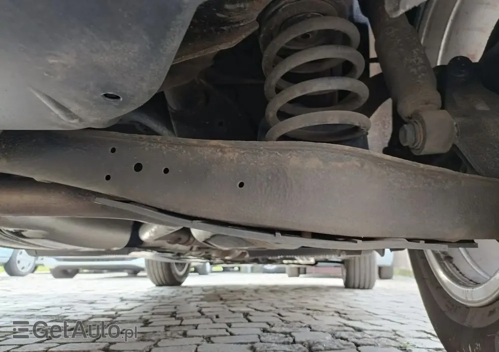 SKODA Yeti 2.0 TDI SCR 4x2 Active