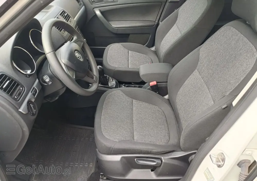 SKODA Yeti 2.0 TDI SCR 4x2 Active