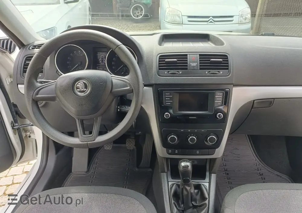 SKODA Yeti 2.0 TDI SCR 4x2 Active