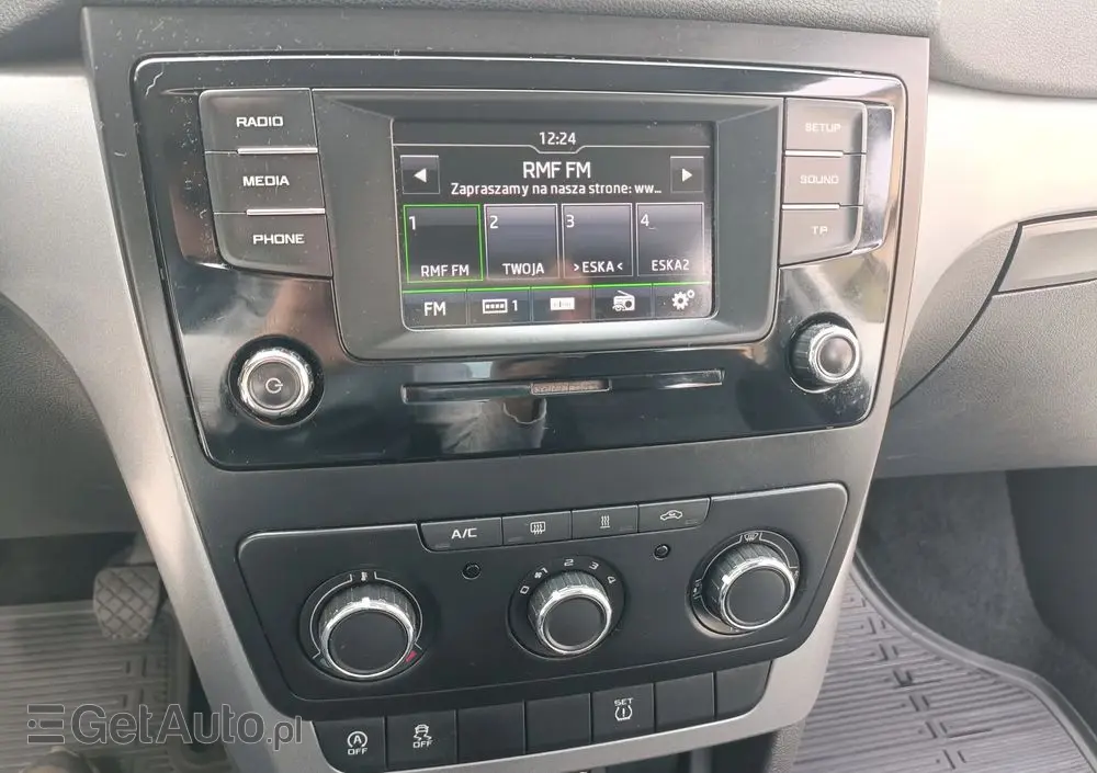 SKODA Yeti 2.0 TDI SCR 4x2 Active