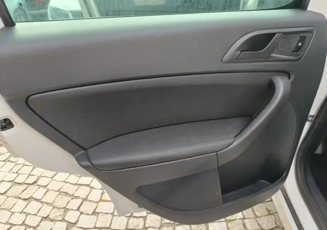 SKODA Yeti 2.0 TDI SCR 4x2 Active