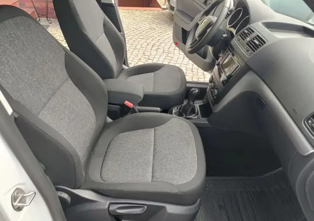 SKODA Yeti 2.0 TDI SCR 4x2 Active