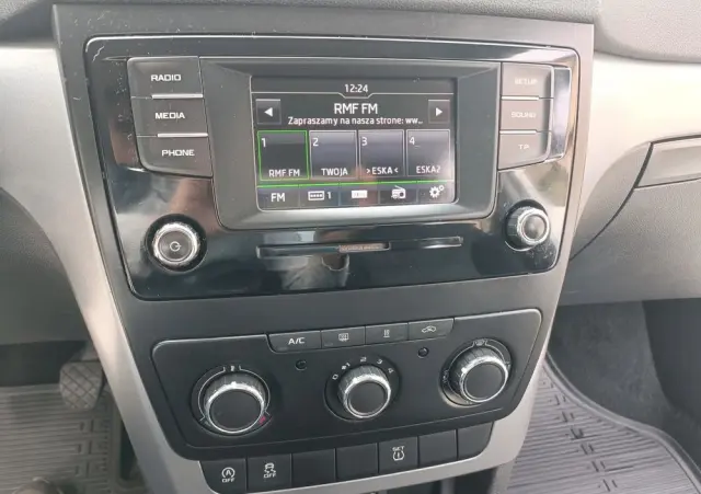 SKODA Yeti 2.0 TDI SCR 4x2 Active