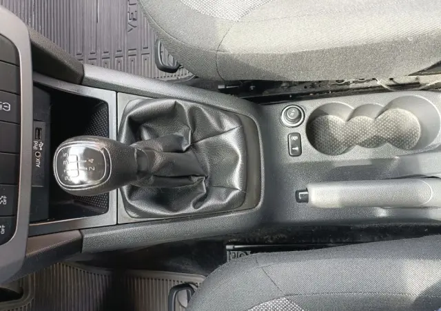 SKODA Yeti 2.0 TDI SCR 4x2 Active