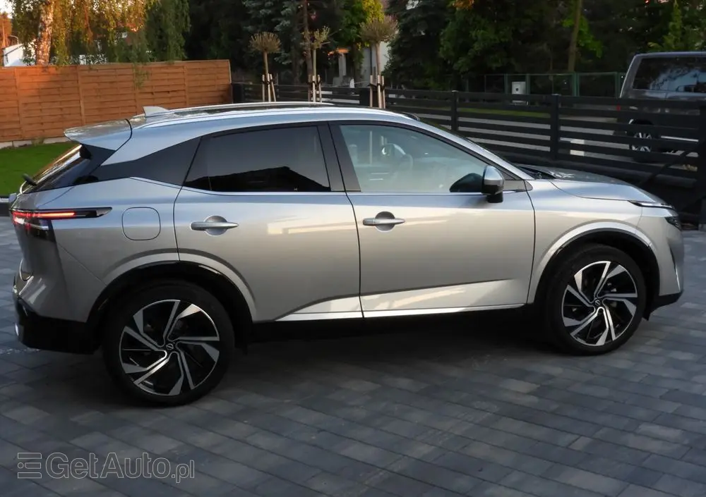 NISSAN Qashqai 1.3 DIG-T MHEV Xtronic Tekna+