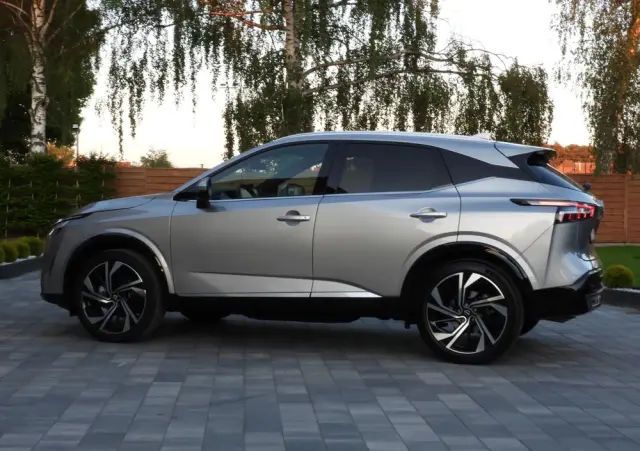 NISSAN Qashqai 1.3 DIG-T MHEV Xtronic Tekna+