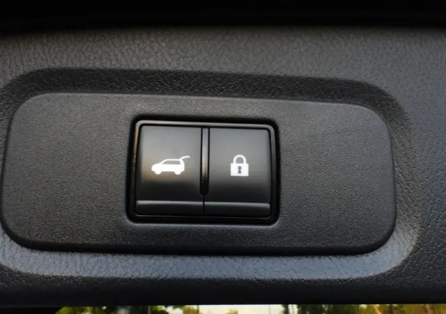 NISSAN Qashqai 1.3 DIG-T MHEV Xtronic Tekna+