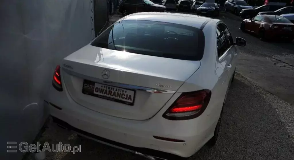 MERCEDES-BENZ Klasa E 